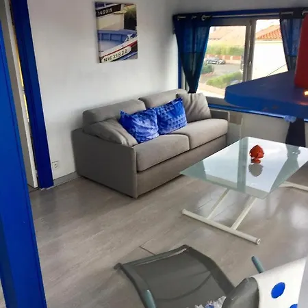 Sci Moliere Apartment